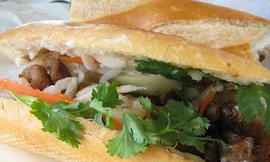 Bánh mì: Thức ăn… giải rượu tuyệt vời 