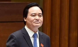 Bộ trưởng Phùng Xuân Nhạ báo cáo Chính phủ về kỳ thi THPT quốc gia