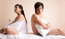 Chồng có bồ cũng là do vợ... cũ quá!