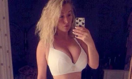 Người phụ nữ bị hơn 100 bác sĩ từ chối phẫu thuật thu nhỏ ngực