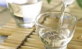 Những ai không nên ăn giấm?