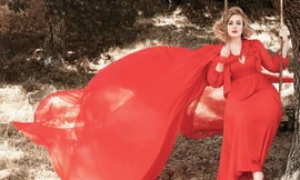 ‘Nàng béo’ Adele quyến rũ hút hồn