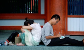 Người trẻ Singapore sống như 'ẩn sĩ', nhiều năm không bước ra khỏi nhà