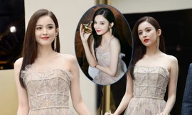 Mỹ nhân Tân Cương đẹp không tì vết, quyến rũ tựa tiên nữ