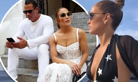 Jennifer Lopez 49 tuổi quyến rũ đầy sức sống