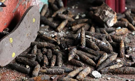 Làng Quan Độ 10 năm buôn tên lửa, xe tăng, máy bay cũ