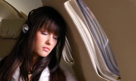 Bí quyết giảm mệt mỏi sau chuyến bay dài