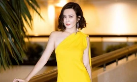 Mỹ nhân ‘Hoàng Phi Hồng’ Quan Chi Lâm U60 vẫn mặn mà gợi cảm