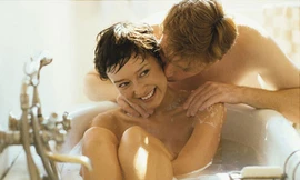 Bi hài 'chuyện ấy' ngày nắng nóng