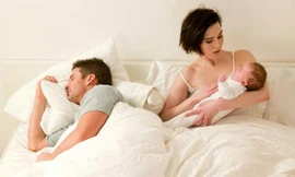 Vợ sinh một tháng chồng vẫn không chịu ngủ cùng