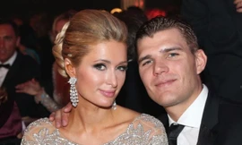 Cô nàng thừa kế Paris Hilton sẽ mặc 3 váy cưới, mời Kim Kardashian dự