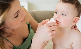 Mách chị em cách chăm con ốm không cần đến kháng sinh