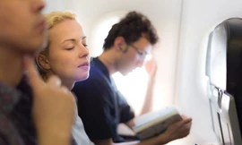 'Bí kíp' tránh mệt mỏi trên chuyến bay dài