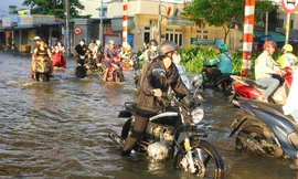 Thời tiết TPHCM đáng lưu ý tuần tới, triều cường vượt báo động III