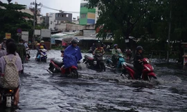 Thời tiết đáng ngại trong tháng 7 ở TPHCM và Nam Bộ