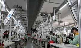 Quần áo trẻ em từ Trung Quốc chứa chất gây ngớ ngẩn