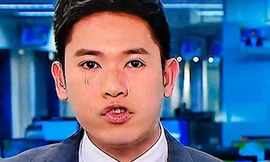 Nam MC khóc không ngừng khi đưa tin về bất động sản lao dốc