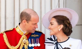 Chuyên gia ngôn ngữ cơ thể nói về khoảnh khắc William và Kate nhìn nhau say đắm
