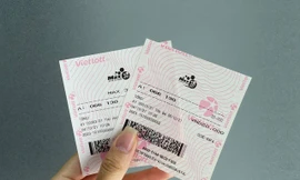 Bản tin 8H: Lộ diện tỷ phú Vietlott đầu tiên của tháng 2