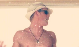 Harry bị dọa tung ảnh nhạy cảm 