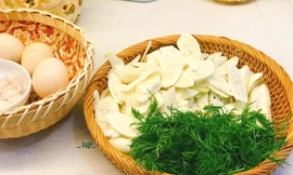 Đặc sản tên lạ ở Nam Định vào mùa, chị em mua về chế biến đủ món ngon