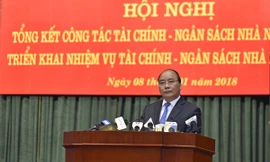 Thủ tướng yêu cầu Bộ Tài chính xây dựng chính sách thuế dài hạn và bảo vệ người nộp thuế, không chỉ lo tăng thuế.