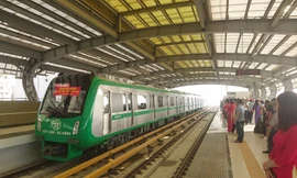 Hà Nội đang nghiên cứu các phương án để điều chỉnh các tuyến xe buýt nhằm liên thông với đường sắt Cát Linh - Hà Đông.