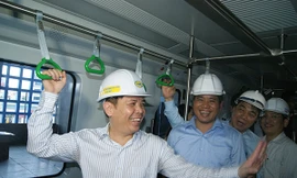 Bộ trưởng GTVT Nguyễn Văn Thể yêu cầu tổng thầu và các đơn vị liên quan nỗ lực để dự án đi vào vận hành thương mại vào cuối tháng 4/2019, đảm bảo chất lượng, an toàn tuyệt đối cho hành khách.