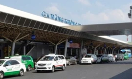 Chậm 1 năm, ACV vẫn chưa xây dựng xong phương án thu phí ô tô vào/ra sân bay.