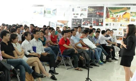 Nhiều khóa dạy làm giàu được mở ra để lừa đảo tiền người học muốn giàu nhanh, giàu dễ. Ảnh minh họa: IE.