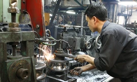 Doanh nghiệp cơ khí nội tố bị chính doanh nghiệp nhà nước quay lưng. Ảnh: Hồng Vĩnh