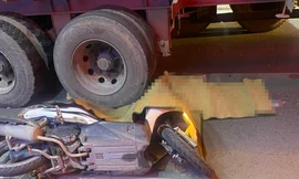 Người đàn ông chết dưới bánh xe đầu kéo trên con đường 'tử thần'