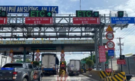 Số thẻ đọc thất bại tại các trạm thu phí ở TPHCM tăng sau một tháng triển khai
