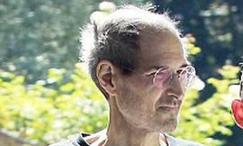 'Vua táo' chết vì không chịu mổ sớm