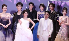 Đêm hội Gào thét 2023: Loạt cặp đôi đình đám náo loạn Weibo, Vương Nhất Bác phá cách