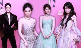 Thảm đỏ VOGUE Thịnh Điển: Triệu Lộ Tư được khen, Lưu Diệc Phi gây tranh cãi