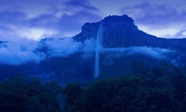 Ngỡ ngàng với 'Miệng của quỷ sứ'