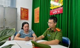 Cơ trưởng và người tình điều hành đường dây bán dâm cao cấp ra sao? 