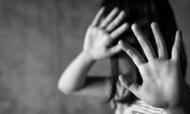 Tạm giam thanh niên 'làm chuyện người lớn' với bạn gái 13 tuổi