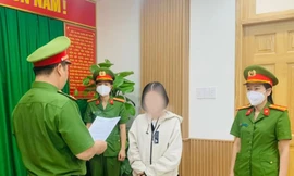 Giám đốc phòng giao dịch tham ô tiền tỷ của ngân hàng 