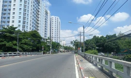 Phát hiện bé gái sơ sinh bị bỏ rơi trong túi nylon ở TPHCM