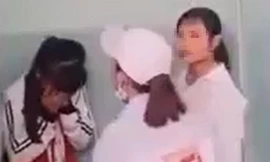 Xưng chị trên facebook, nữ sinh lớp 7 bị vây đánh chấn thương