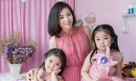 Thanh Hương bên 2 con gái của mình.