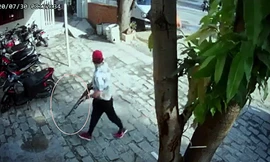 Lê Đình Hải cầm súng đi tìm chủ resort 