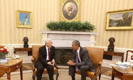 Hình ảnh về mối quan hệ Việt Nam-Hoa Kỳ qua các thời kỳ