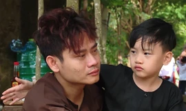 Rơi nước mắt với nỗ lực cứu con 7 ngày tuổi bị tim bẩm sinh của MC VTV