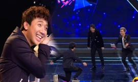 Trấn Thành gặp 'sự cố' trên sân khấu khiến khán giả ôm bụng cười