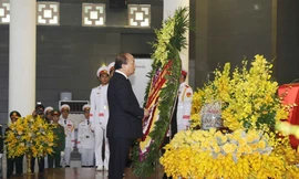 Những hình ảnh xúc động tại lễ viếng nguyên Tổng Bí thư Đỗ Mười