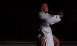 Một ngày khổ luyện của võ sư Thiếu Lâm