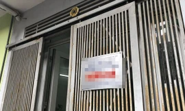 Công ty vận tải đưa đón học sinh trường Gateway 'âm thầm' dỡ biển